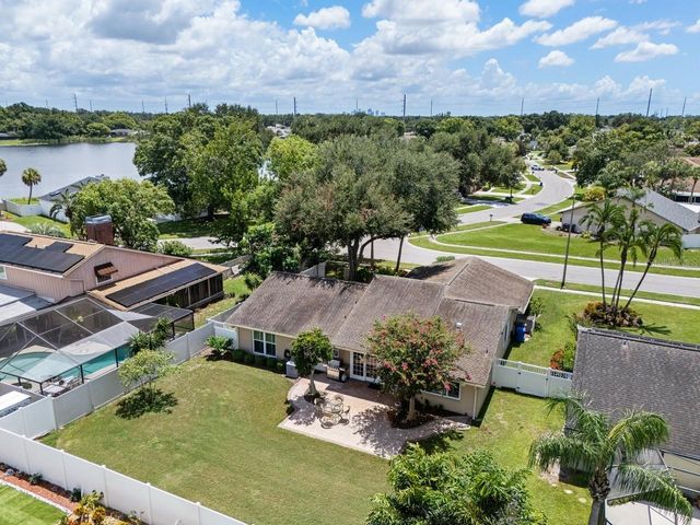 3303 EL AMADOR COURT, Tampa, FL 33614