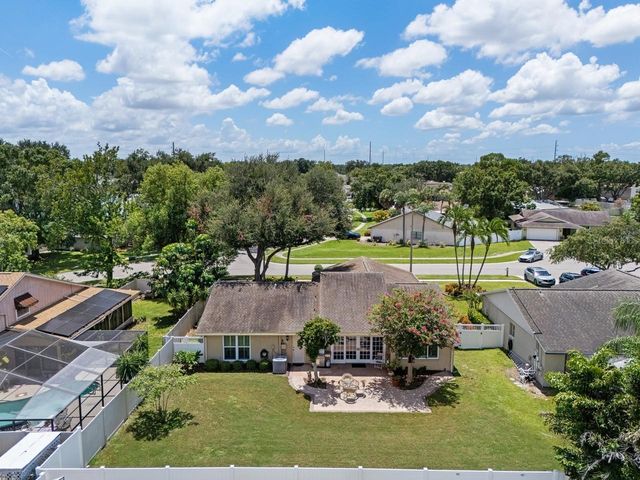 3303 EL AMADOR COURT, Tampa, FL 33614