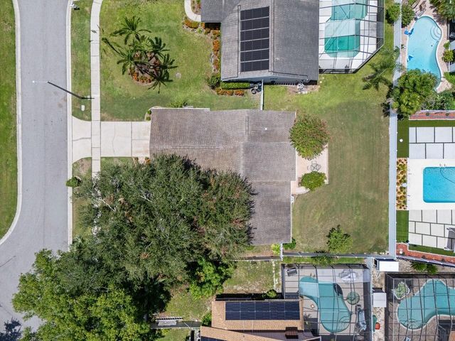 3303 EL AMADOR COURT, Tampa, FL 33614