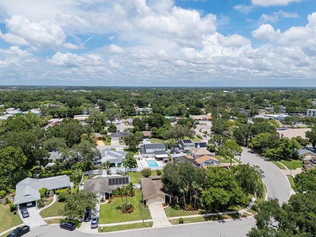 3303 EL AMADOR COURT, Tampa, FL 33614