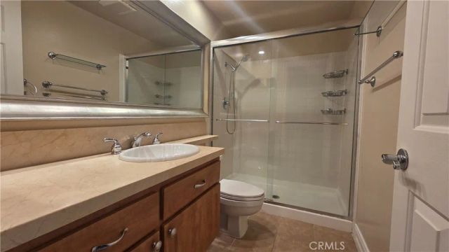 22141 Newbridge, Lake Forest, CA 92630