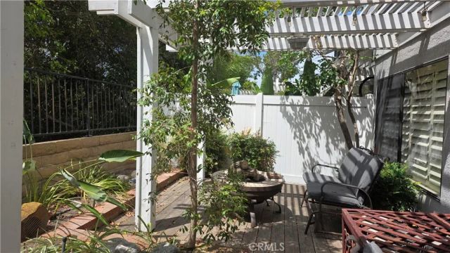 22141 Newbridge, Lake Forest, CA 92630