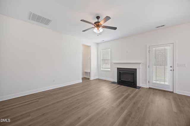 64 Widgeon Way, Lillington, NC 27546