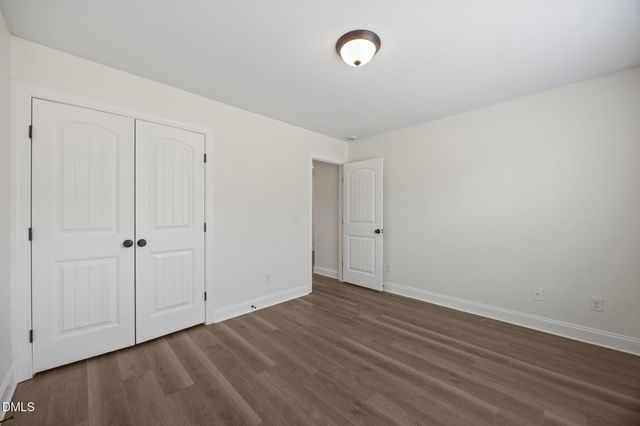 64 Widgeon Way, Lillington, NC 27546