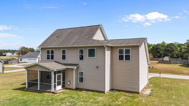 64 Widgeon Way, Lillington, NC 27546