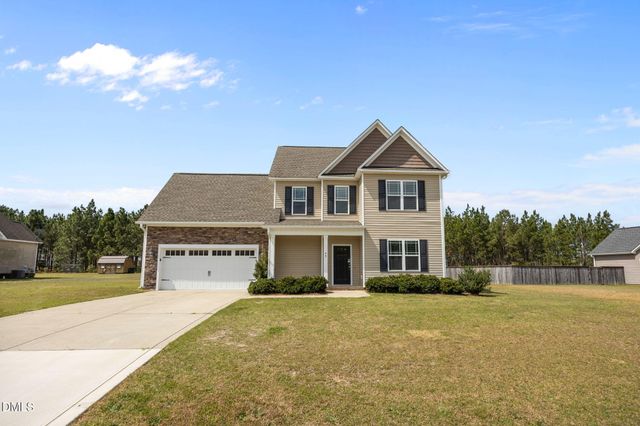 64 Widgeon Way, Lillington, NC 27546