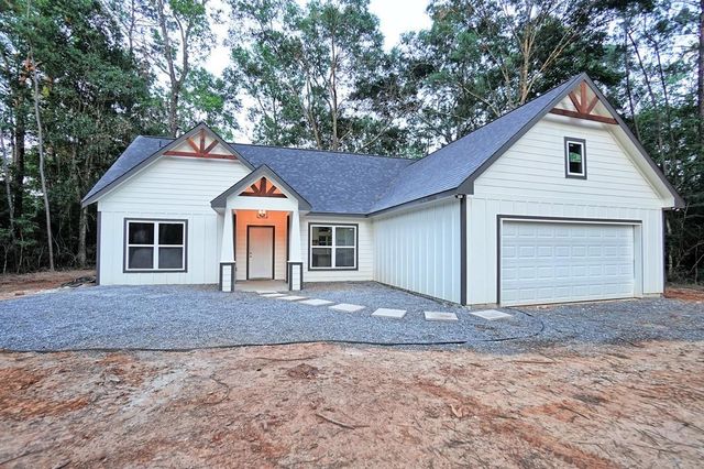 21 L Denson Road, Coldspring, TX 77331