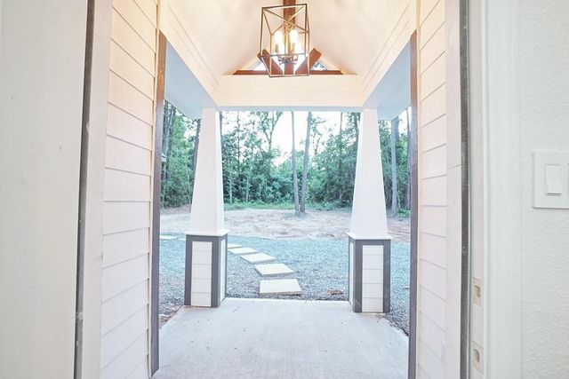 21 L Denson Road, Coldspring, TX 77331