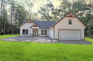 21 L Denson Road, Coldspring, TX 77331