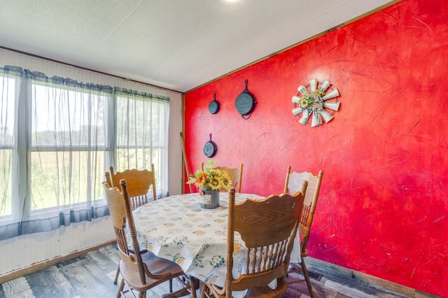 1100 Knob Road, Springtown, TX 76082