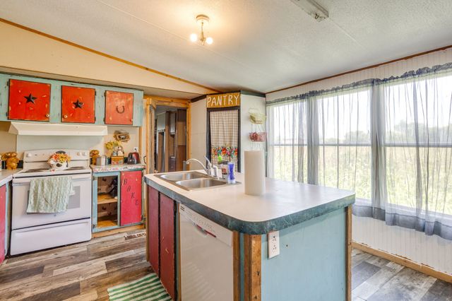 1100 Knob Road, Springtown, TX 76082