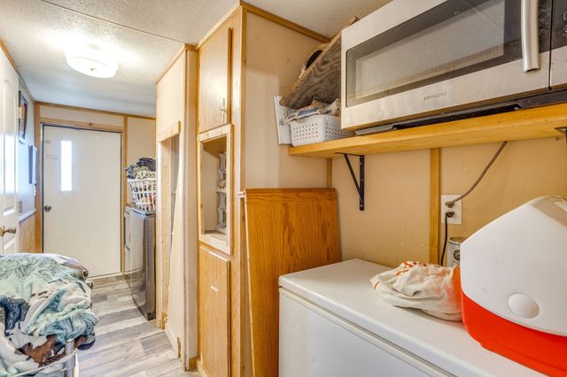 1100 Knob Road, Springtown, TX 76082