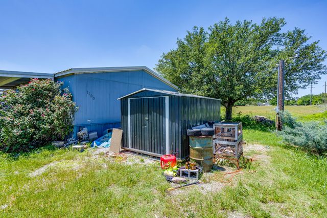 1100 Knob Road, Springtown, TX 76082