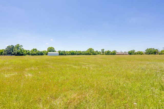 1100 Knob Road, Springtown, TX 76082