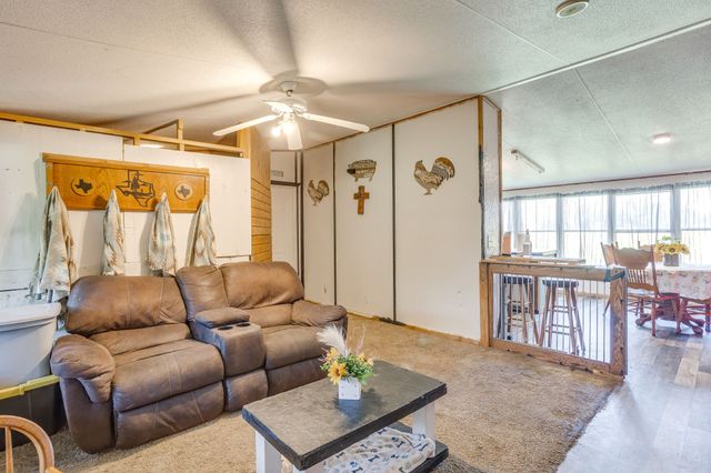 1100 Knob Road, Springtown, TX 76082
