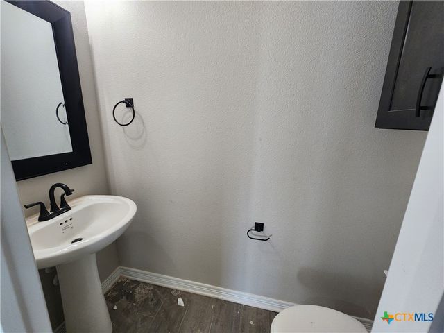 819 Eagle Cross Cove, Salado, TX 76571