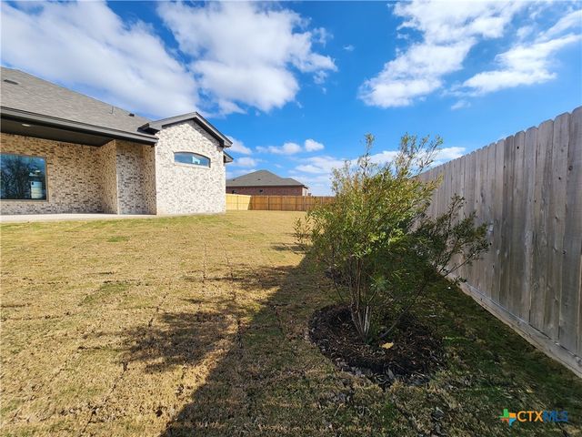 819 Eagle Cross Cove, Salado, TX 76571