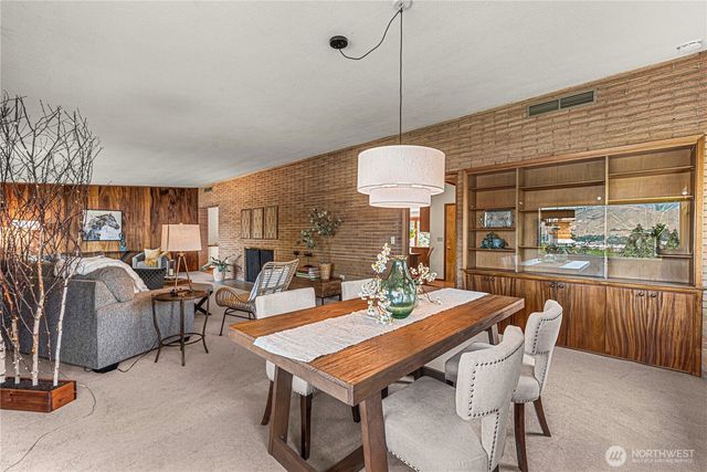 1840 Country Club Drive, East Wenatchee, WA 98802