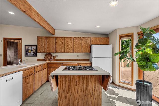 1840 Country Club Drive, East Wenatchee, WA 98802