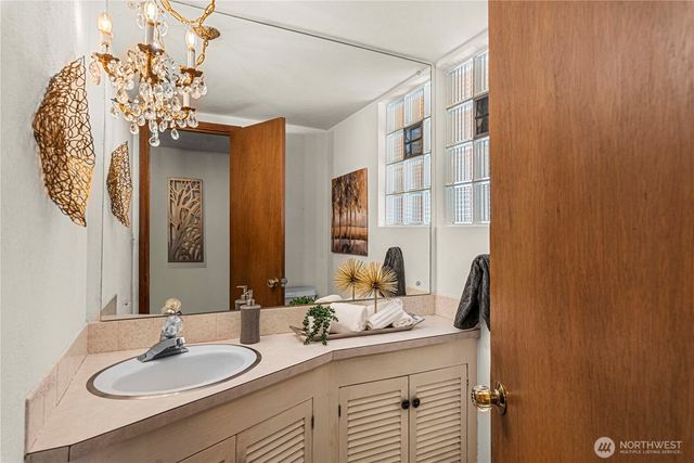 1840 Country Club Drive, East Wenatchee, WA 98802