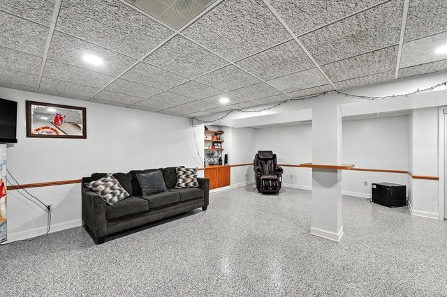 1515 16th AVENUE, Kenosha, WI 53140