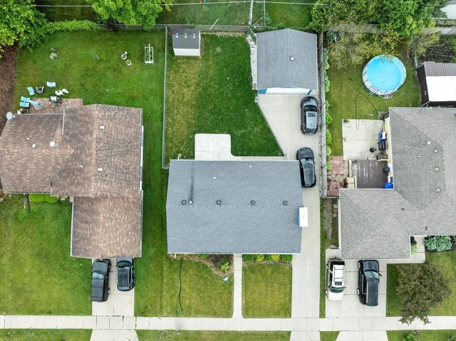 1515 16th AVENUE, Kenosha, WI 53140