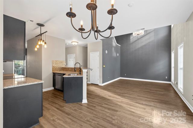 5450 Franklin Springs Circle, Charlotte, NC 28217