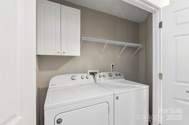 5450 Franklin Springs Circle, Charlotte, NC 28217