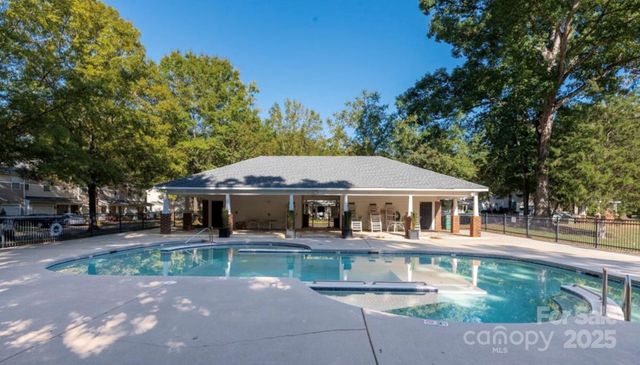 5450 Franklin Springs Circle, Charlotte, NC 28217