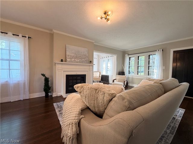 3361 Avalon Road, Shaker Heights, OH 44120