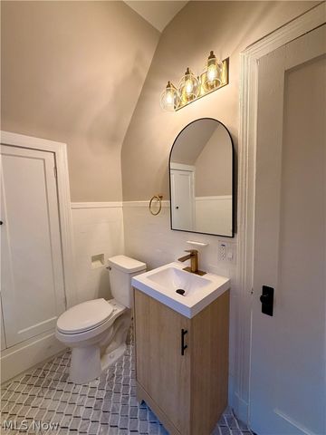 3361 Avalon Road, Shaker Heights, OH 44120