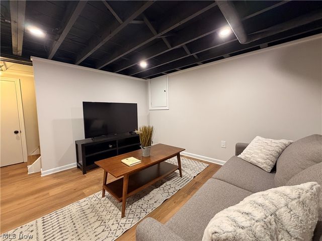 3361 Avalon Road, Shaker Heights, OH 44120