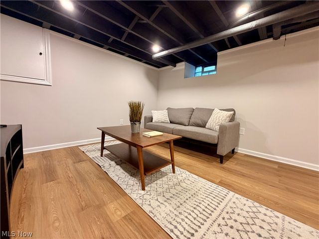 3361 Avalon Road, Shaker Heights, OH 44120