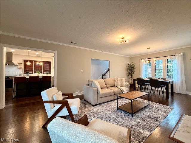 3361 Avalon Road, Shaker Heights, OH 44120