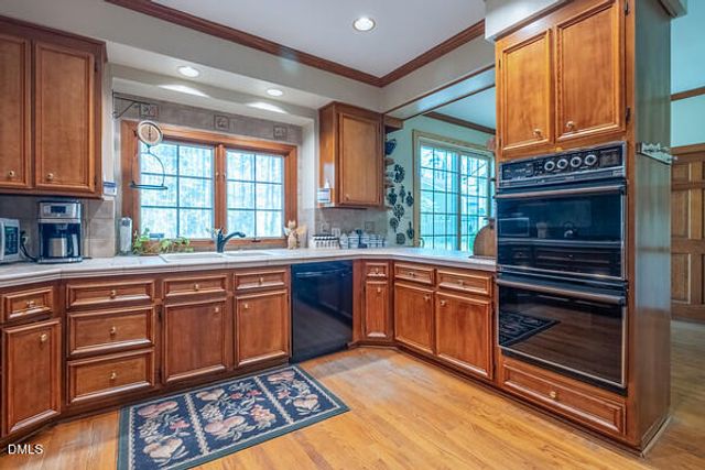 109 Mendel Drive, Chapel Hill, NC 27514