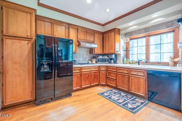 109 Mendel Drive, Chapel Hill, NC 27514