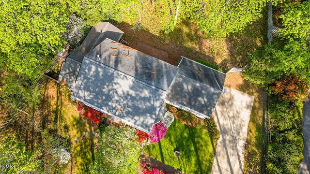 109 Mendel Drive, Chapel Hill, NC 27514