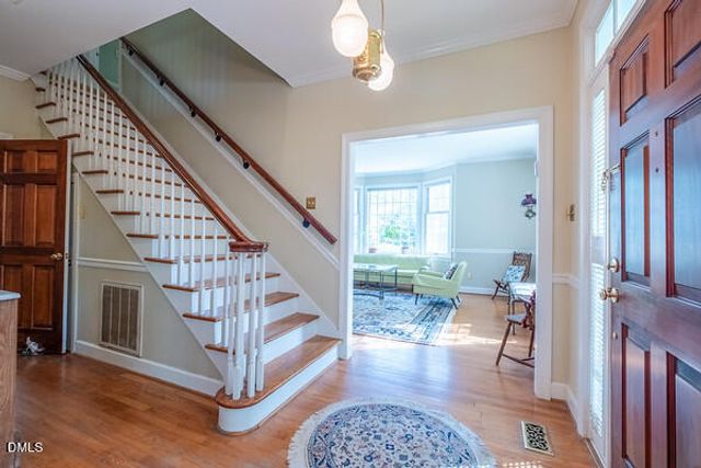 109 Mendel Drive, Chapel Hill, NC 27514