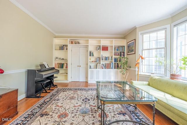 109 Mendel Drive, Chapel Hill, NC 27514