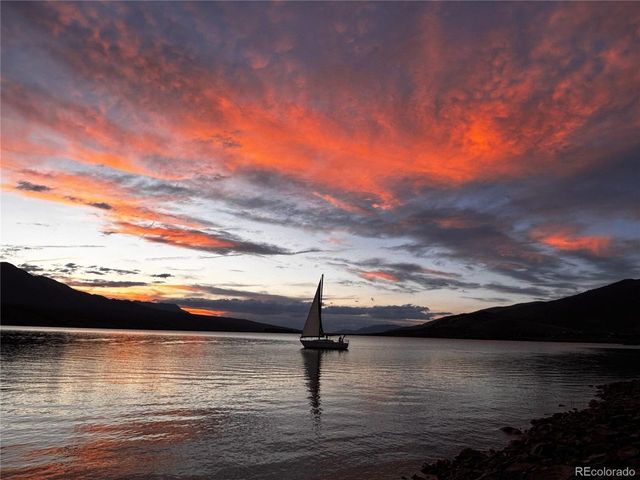 235 E La Bonte St 106, Dillon, CO 80435