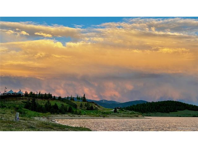 235 E La Bonte St 106, Dillon, CO 80435