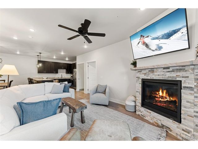 235 E La Bonte St 106, Dillon, CO 80435