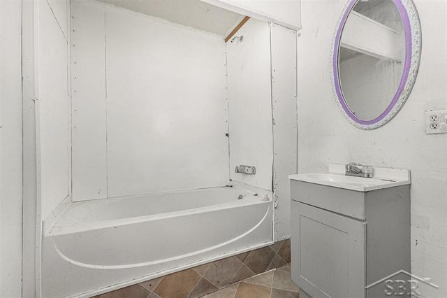 521 Birch Street, Saginaw, MI 48601