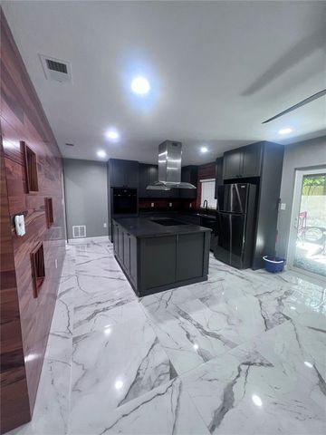 3330 NW 24TH AVENUE, Gainesville, FL 32605