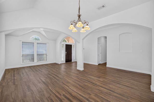 2921 Silvercrest Lane, Grapevine, TX 76051