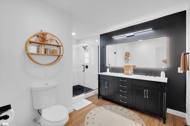 1 12th Street, Greer, SC 29651