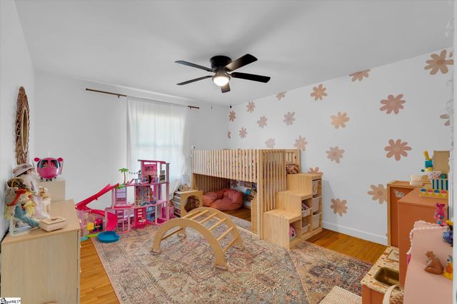 1 12th Street, Greer, SC 29651