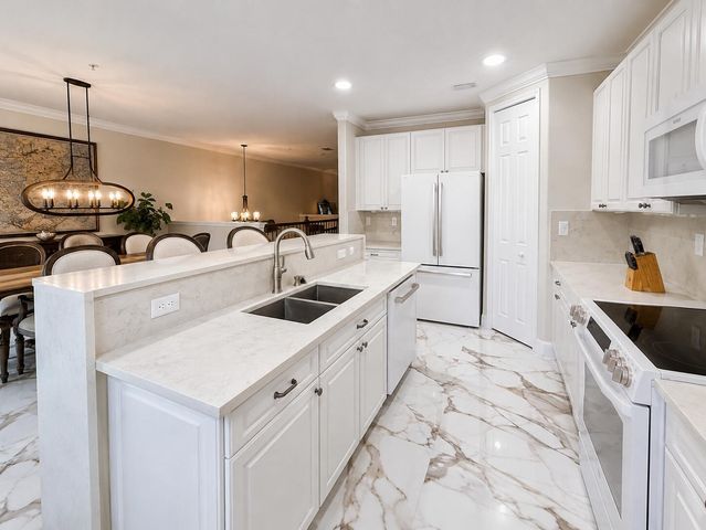 3018 Waterside Circle, Boynton Beach, FL 33435