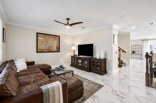 3018 Waterside Circle, Boynton Beach, FL 33435
