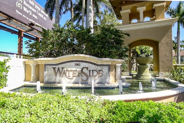 3018 Waterside Circle, Boynton Beach, FL 33435